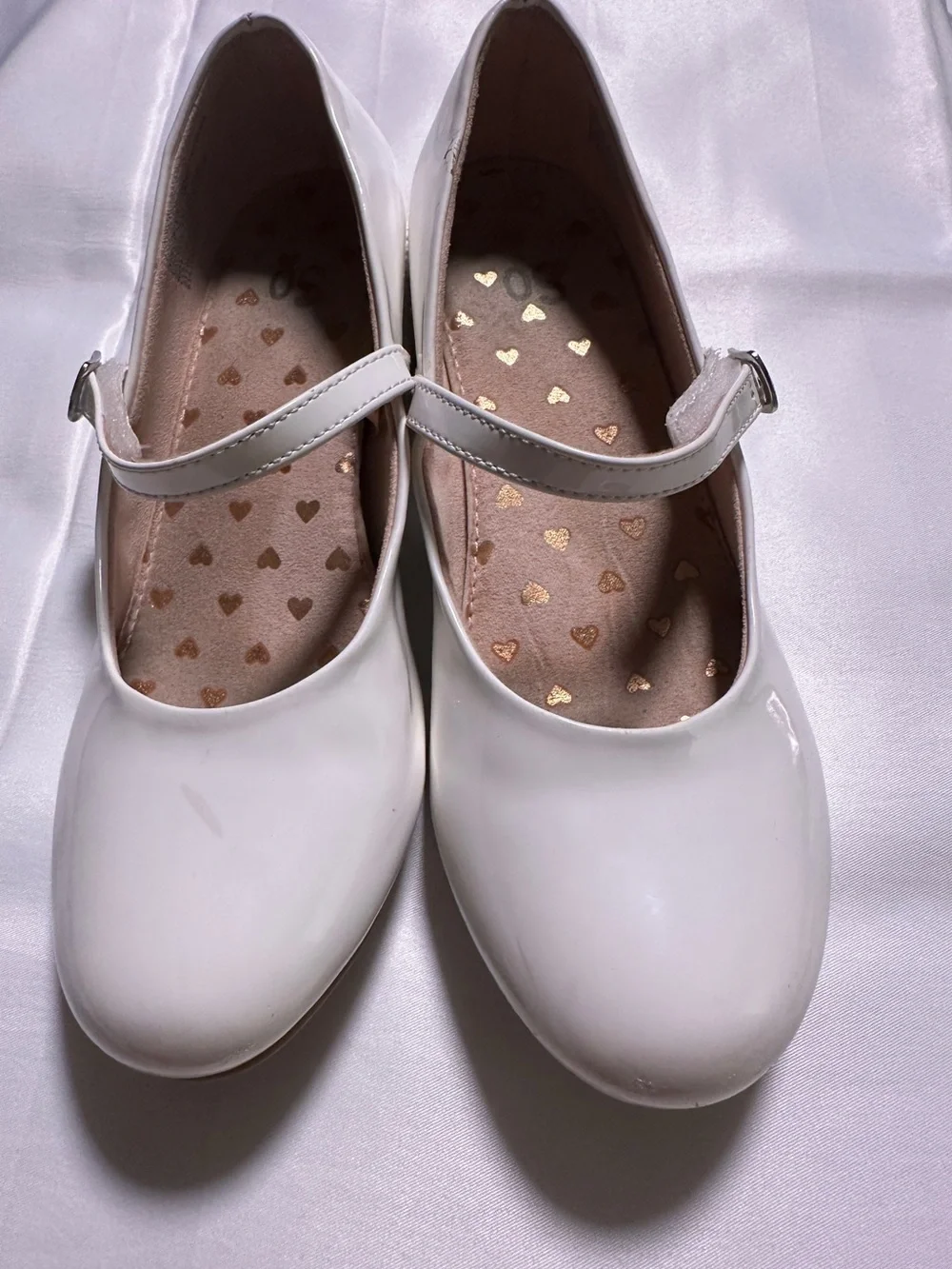 SO Girls White Patent Mary Jane Dress Shoes Size 3